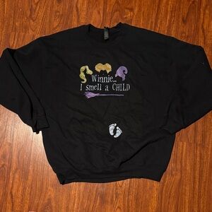 Gildan Black Crewneck Sweatshirt size XL
